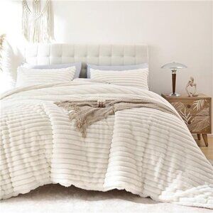 Cozy Fleece Queen Comforter Set 3pc Cream White